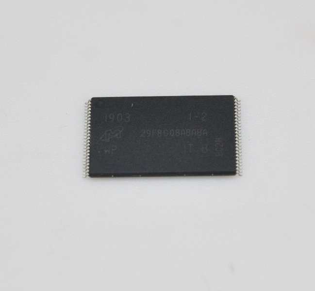 MT29F8G08ABABAWP-IT