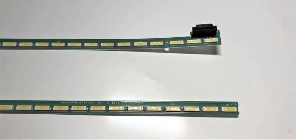 6922L-0067A 47" V13 ART TV REV 0.4  1 R-Type/L-Type