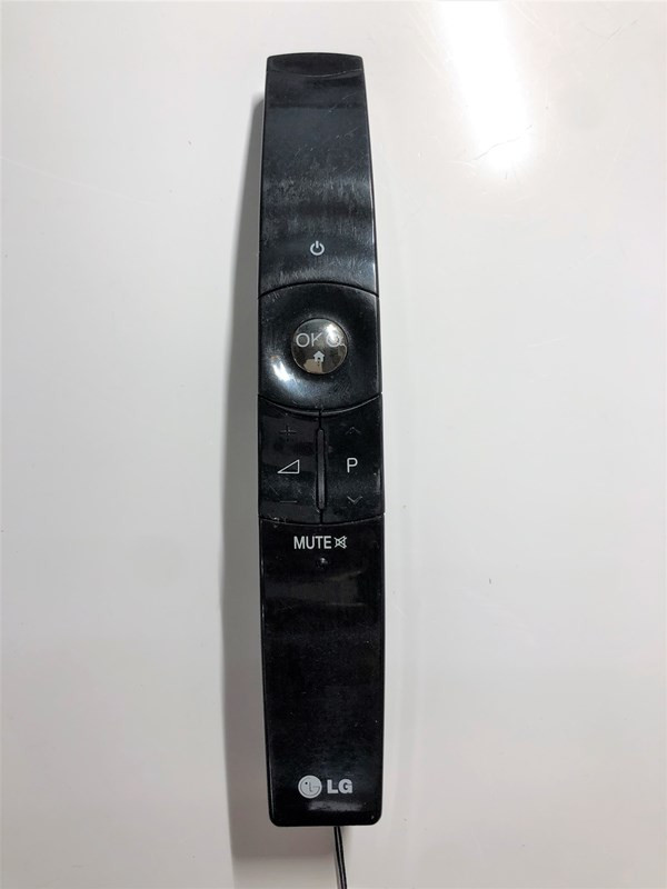 Пульт для телевизора LG  AKB730354