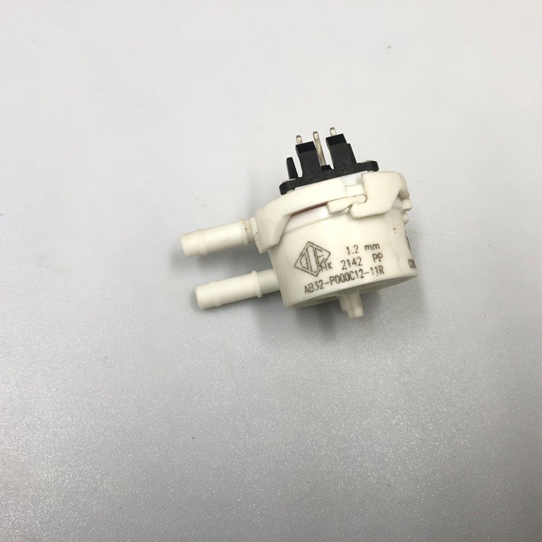 Датчик расхода воды flowmeter флоуметр AB32-P000C12-11R Krups EA81 EA82 EA89 FDB145001P 